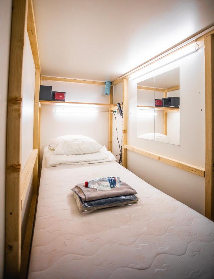 Capsule Hostel Logistic Wilna Exterior foto